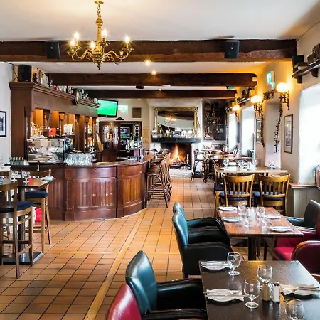 Chester Beatty Отель Ashford