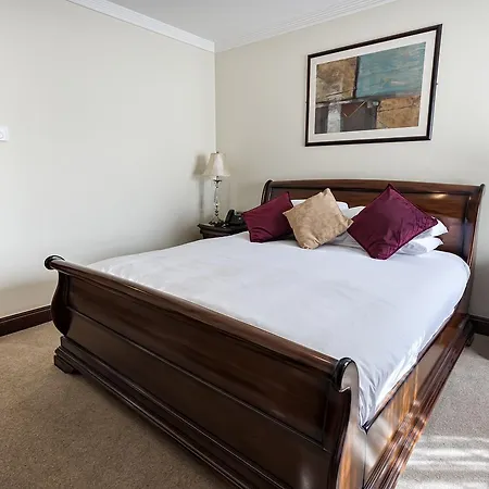 Отель Chester Beatty 3*