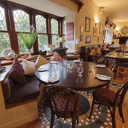 Отель Chester Beatty 3*