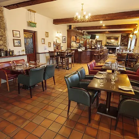 Отель Chester Beatty 3*