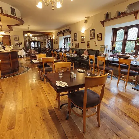 Отель Chester Beatty 3*